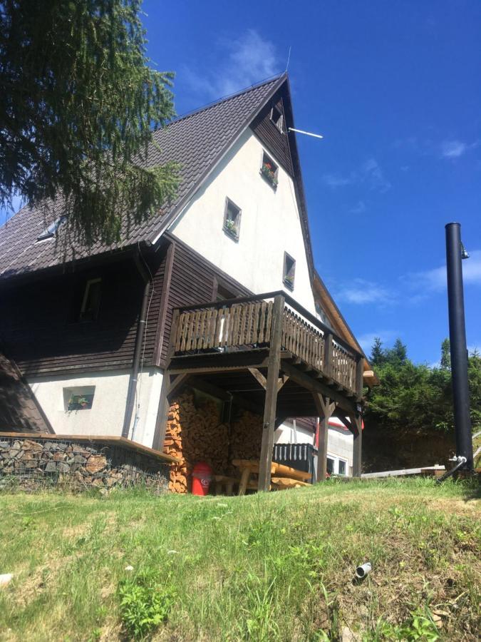 Chata Helena Loučná pod Klínovcem エクステリア 写真